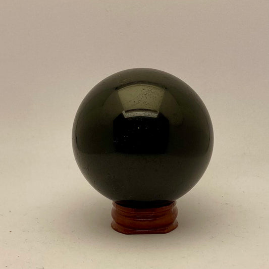 Billede af Sort turmalin kugle - 6 cm
