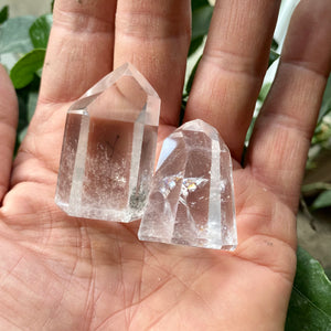 Klar bjergkrystal spids 3-4 cm