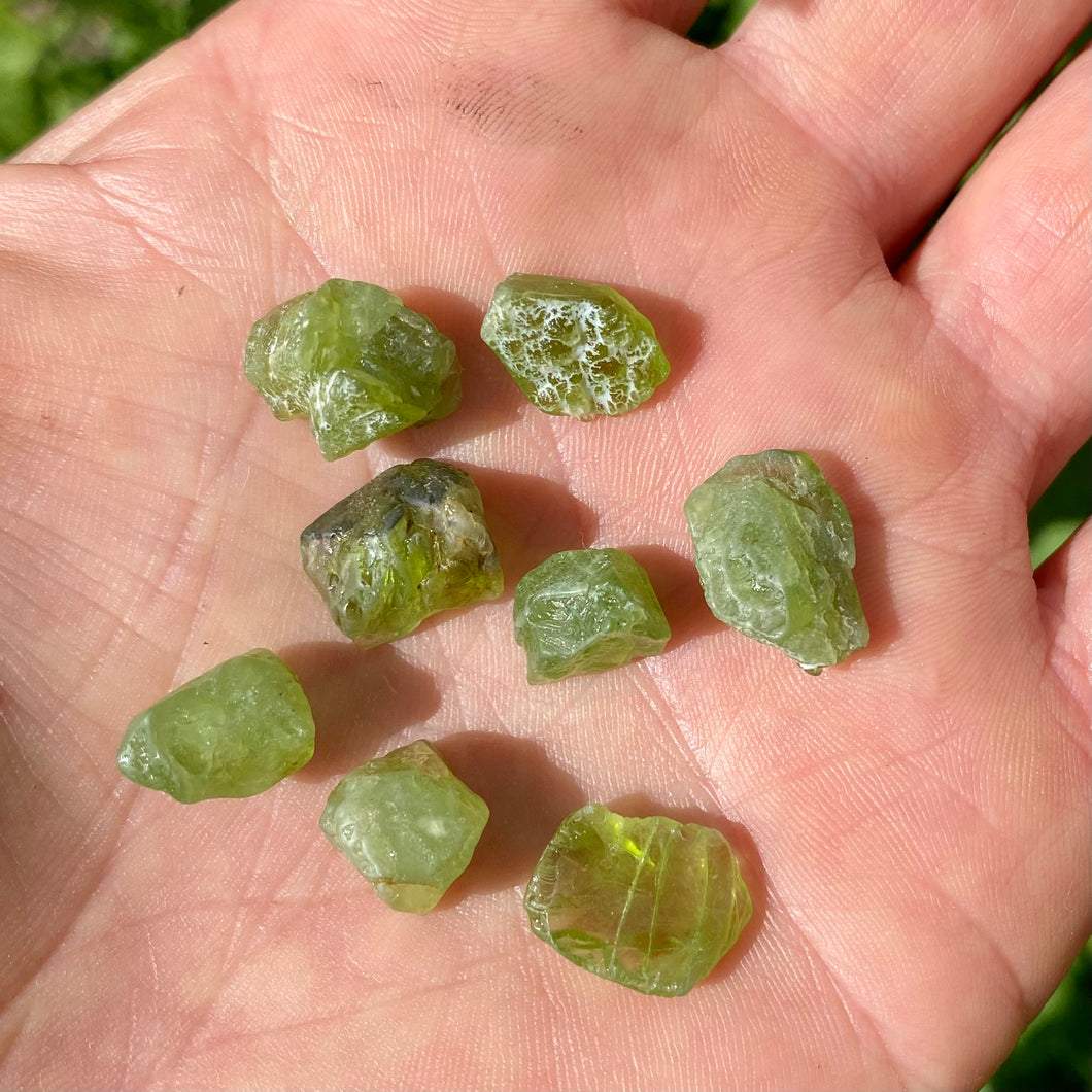 Chrysolit / peridot naturlig 1 cm