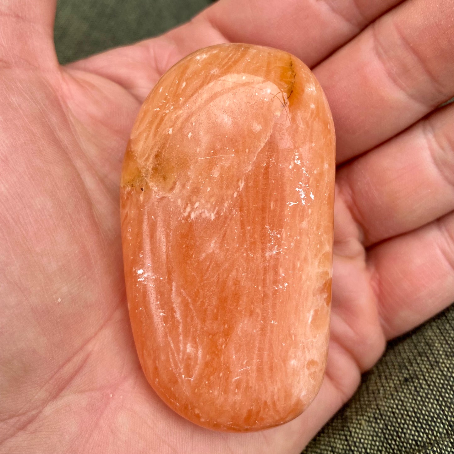 Orange Calcit palmstone Orange Calcit palmstone