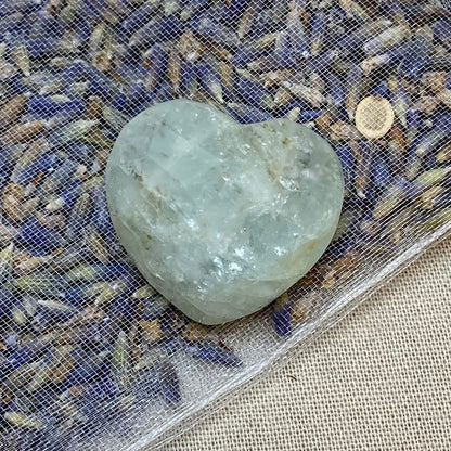 Facetteret Akvamarin hjerte 2,3 cm