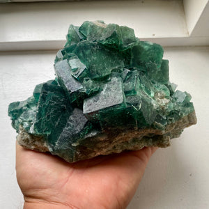 Kubisk grøn fluorit - 17 cm