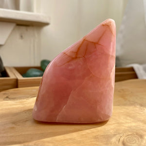 Pink Aragonit freeform 6,5 cm